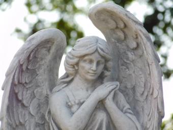 Garden Statue: Angel with Wings – 80 cm – Stone