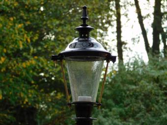 Classic Outdoor Light - 59 cm - Black - Square Base and Shade with Brass Fitting