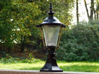Classic Outdoor Lamp Black - 51 cm - Aluminum - Sleek Lamp Base with Brass Accent on the Shade