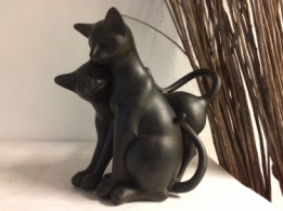 Set of 2 cats playing, polystyrene.