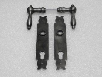 Set Deurbeslag - Klinken Cambridge + Deurplaten Noble PC 92 - Gietijzer Verzinkt