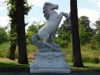 Rearing Horse on Plinth XL - 180 cm - Stone