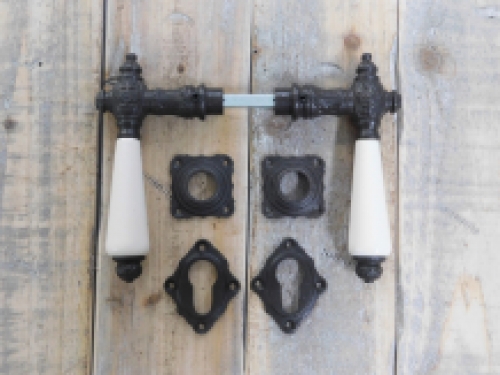 Set Deurkrukken met handvat keramische in antiek wit, 2 knoppen, rozetten, 2-kasteel rozetten PZ, deur, ijzer bruin