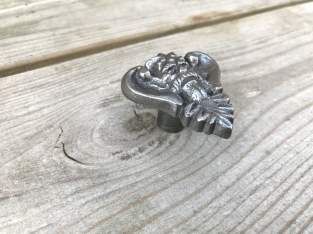 Griff/Knauf aus Gusseisen mit 