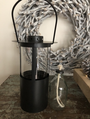 Oil lamp - Black - Metal and glass - Lantern - Hangable
