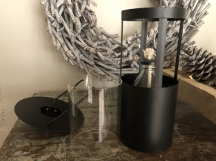 Oil lamp - Black - Metal and glass - Lantern - Hangable