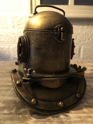  Nautical brass-look diving helmet, beautiful!!