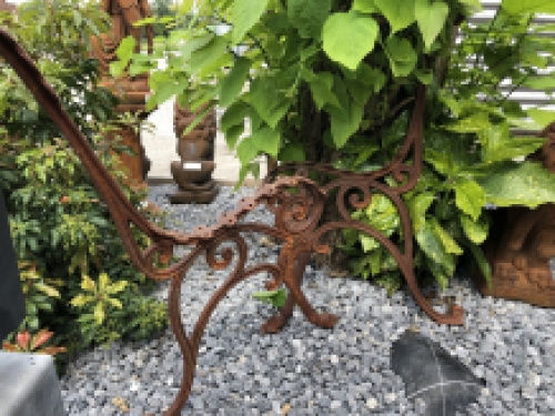 Satz loser Seitenteile Bank Lion