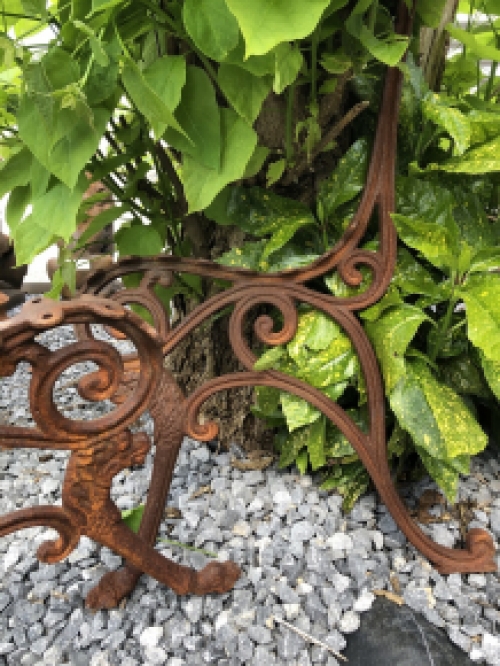 Satz loser Seitenteile Bank Lion