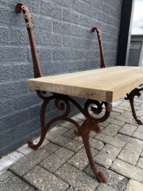 Satz loser Seitenteile Bank Lion