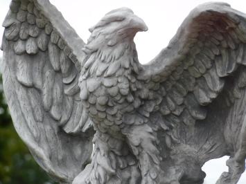 Statue Eagle on Pedestal - 127 cm - Stone