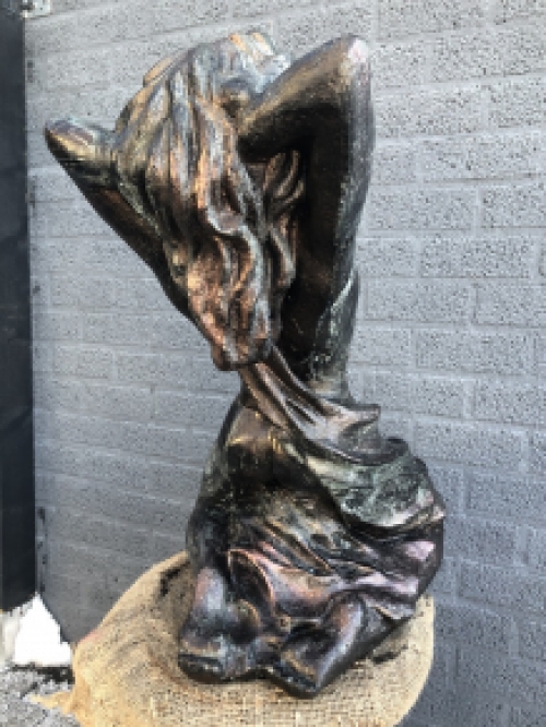 Beeld Vrouwenfiguur - Gietijzer - 75 cm Hoog - Bronslook Rust