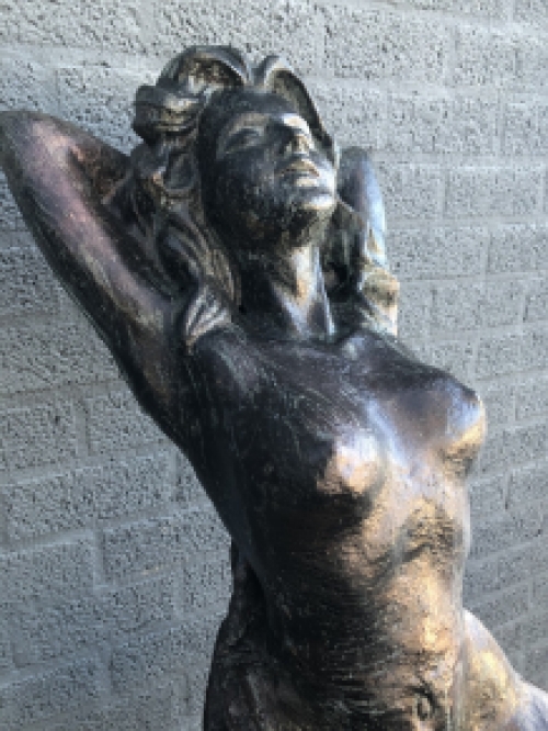 Beeld Vrouwenfiguur - Gietijzer - 75 cm Hoog - Bronslook Rust
