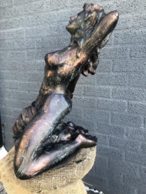 Beeld Vrouwenfiguur - Gietijzer - 75 cm Hoog - Bronslook Rust