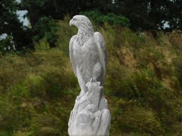 Gartenfigur Adler – 50 cm – Tierfigur aus Stein
