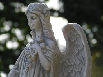 Large Angel Statue with Roses – 70 cm – Stone