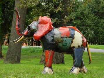 Igor the Elephant - 80 x 100 cm - Colorful Sculpture - African Artwork
