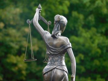 Letzte: Statue Justitia – 46 cm – Polystone in Bronze