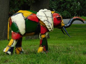 Buntes Elefantenkanu aus Metall – 55 x 100 cm – Afrikanisches Kunstwerk