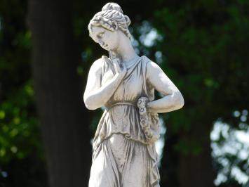 Statue Woman on Round Pedestal - 88 cm - Stone