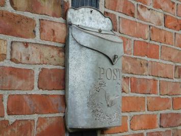 Vintage Zinc Mailbox – Classic Design