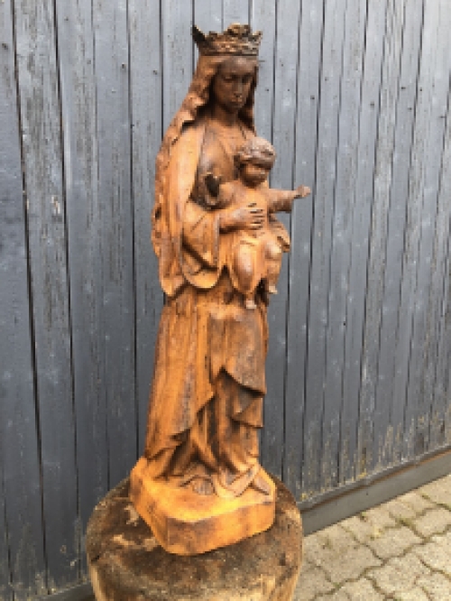 Mother Mary / Mother Mary with Jesus, large cast iron statue, BEAUTIFUL.