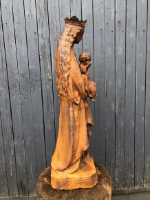 Mother Mary / Mother Mary with Jesus, large cast iron statue, BEAUTIFUL.