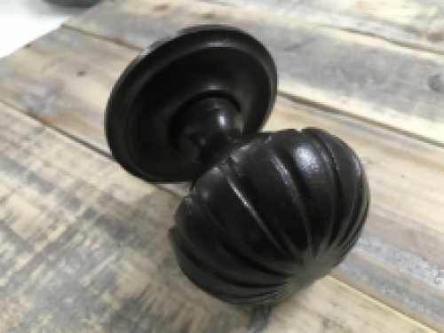 Fixed Door Knob with Rosette - Antique Iron