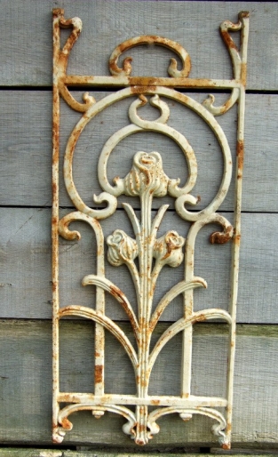 Metal decorative rack, cast iron rust, rt nouveau, rose rack as country decoration, wall rack tulip.