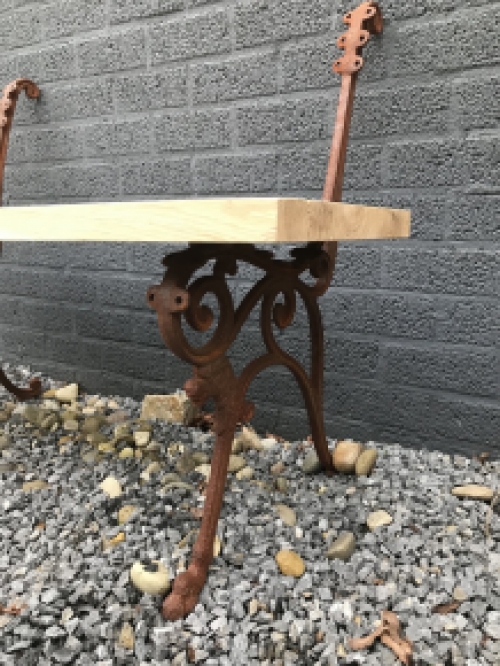 Satz loser Seitenteile Bank Lion