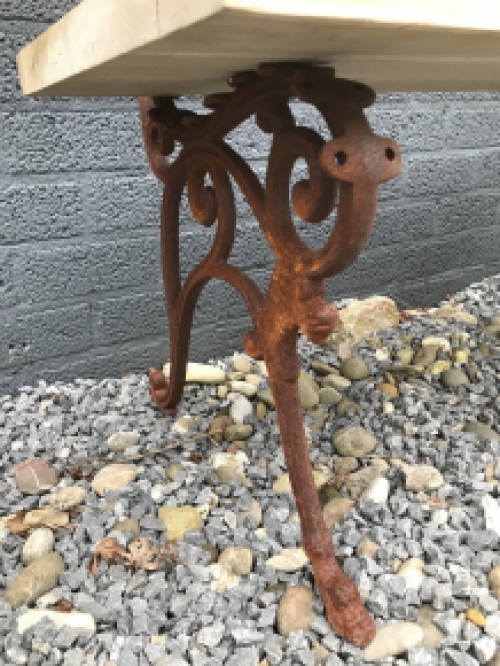 Satz loser Seitenteile Bank Lion