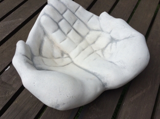 Hands as Bowl / Bird Bath - 30 cm - Stone