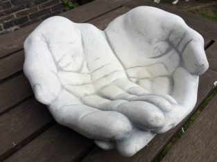 Hands as Bowl / Bird Bath - 30 cm - Stone