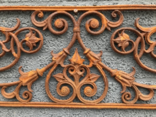 Balcony railing - Window rack - Cast iron Rest