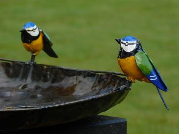 Bird Bath / Feeding Bowl with 2 Birds – Metal – Ø 45 cm – Handmade