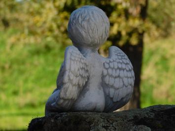 Kleine Zittende Engel - Steen - Engelbeeldje