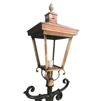 Lantaarnpaal - groen of zwart - koperen XL vierkante kap - hoog 250 cm