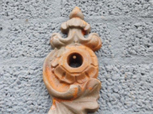 Wall anchor, cast iron, rust, art nouveau style