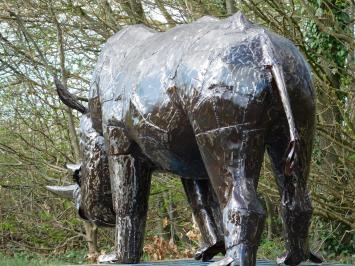 Rhinoceros ‘’Suma‘’ XXL - 120 x 250 cm - Handmade and Unique