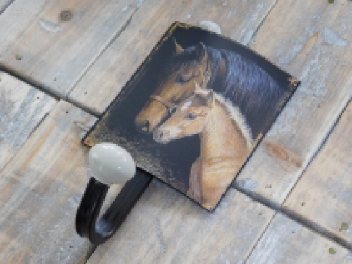 Kleiderhaken mit Pferdemotiv