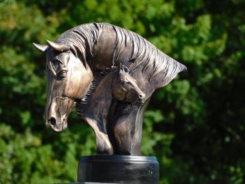 Paardenbeeld van Polystone - Bronskleurig