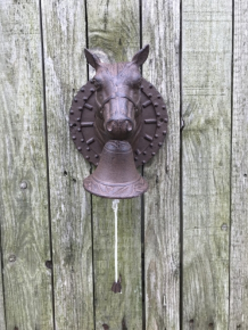 Deurbel Paardenhoofd - Gietijzer - Sierlijke Wandbel
