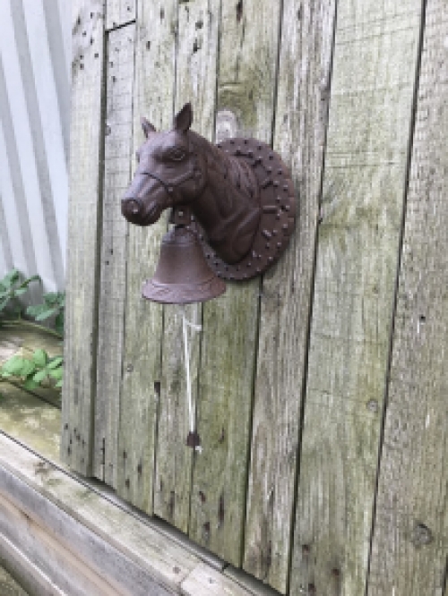 Deurbel Paardenhoofd - Gietijzer - Sierlijke Wandbel