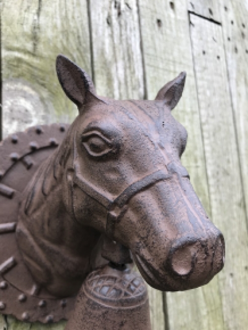 Deurbel Paardenhoofd - Gietijzer - Sierlijke Wandbel