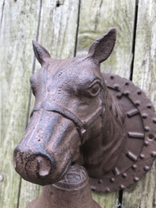 Deurbel Paardenhoofd - Gietijzer - Sierlijke Wandbel