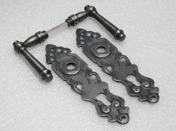 Türbeschlagset – Türgriffe Windsor + Türschilder Royale PZ 92 – Gusseisen, verzinkt