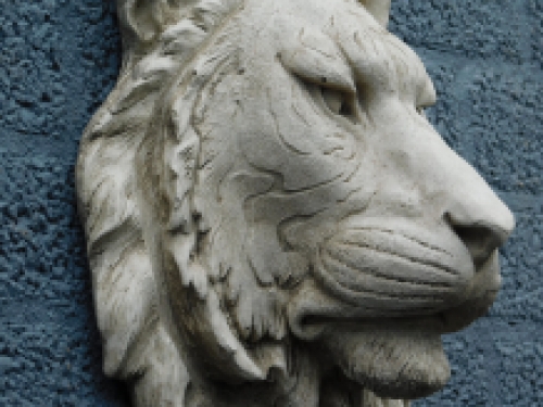 Großer schöner Eindruck voller Tigerkopf, polystein