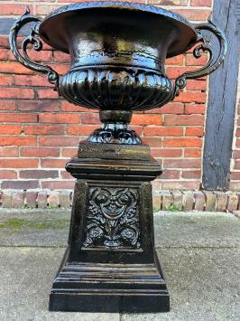 Garden vase on column - all cast iron - black - LETSTE!