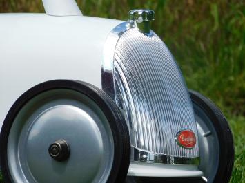 Vintage Car - White - 85 x 45 cm - Metal