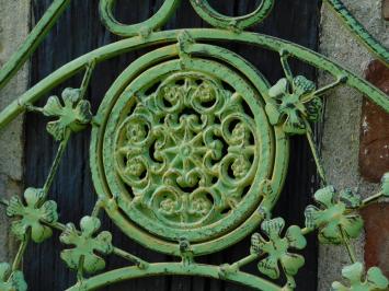 Vintage Wandregal mit Haken - Altgrün - Schmiedeeisen